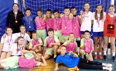 Osnovci iz Laktaša igraju najbolji fudbal