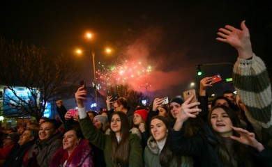 Spektakl na novoj lokaciji: Željko Samardžić i Brena na dočeku Nove godine u Banjaluci