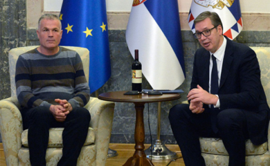 Vučić primio vinara Srđana Petrovića iz Velike Hoče i njegovu porodicu