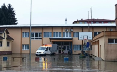 I dalje nema nastave u OŠ "Sveti Sava"