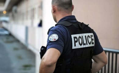 Incident u supermarketu “Lidl”: Tri osobe povrijeđene u napadu sjekirom