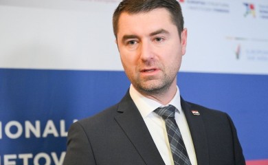 Ko je Filipović i zašto ga nazivaju ministrom koji nije znao preći ulicu