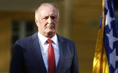 Helez najavio najmanje tri krivične prijave zbog Dana Republike, a otkrio i protiv koga