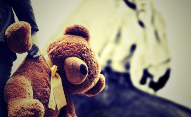 Mladić osumnjičen za silovanje rođene sestre