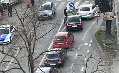 Lančani sudar u Banjaluci, stvorila se gužva u saobraćaju (VIDEO)