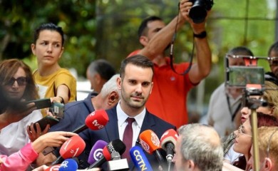 SPAJIĆ ZAVRŠAVA PREGOVORE: Nova vlada bez stranaka Mila Đukanovića i Andrije Mandića?