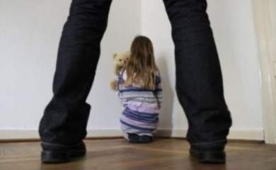 Teška sudbina djevojčice koju je seksualno zlostavljao stric: “Nije se oporavila od smrti majke”