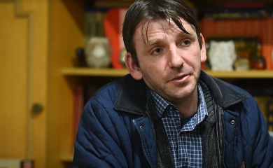 Slobodan Jović na književnoj tribini u Studentskom pozorištu