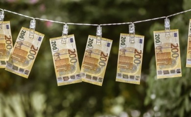 Institucije okreću glavu od pranja novca