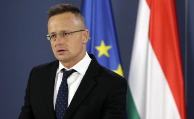 SIJARTO: Evropski zvaničnici pokazuju nove simptome “mađarofobije”