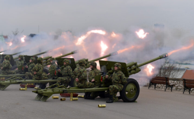 Počasna artiljerijska paljba povodom Dana državnosti Srbije (VIDEO)