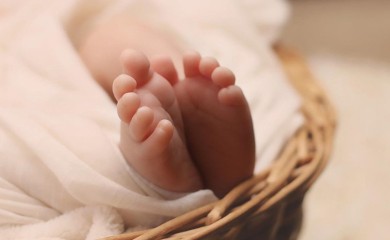 Porodila na benzinskoj pumpi: "Rođeno zdravo žensko dijete”