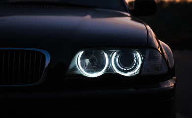 BMW iz 1989 prodat za 95.500 evra