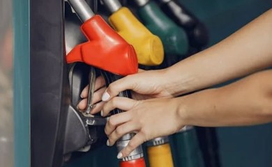Otkrila "rupu" u sistemu, pa besplatno točila gorivo mjesecima