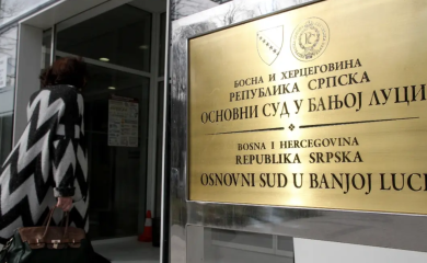 Oglasio se Osnovni sud u Banjaluci o zahtjevu VSTS za brisanje Dodika iz registra