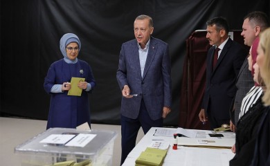 Erdoan glasao u Istanbulu, njegov glavni oponenet u Ankari