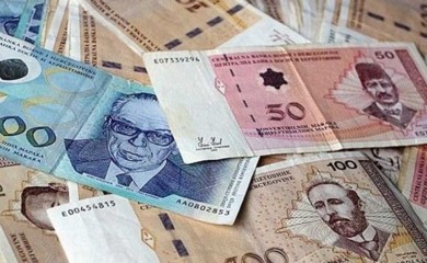 Oglasila se policija o krađi pola miliona KM iz marketa u Doboju