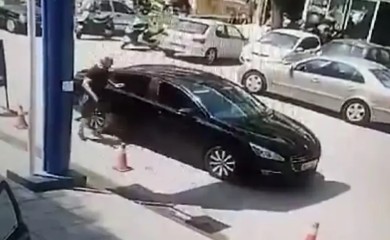 UZNEMIRUJUĆE! Kamera snimila ubistvo na pumpi