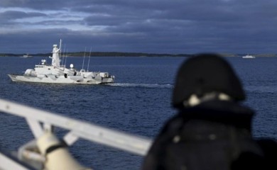 Ruska flota krenula kroz Lamanš, Britanci digli brodove i bombardere