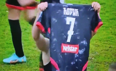 Spremo pružio dres Ćorića u znak podrške saigraču nakon porodične tragedije