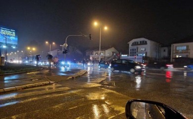Udes na tranzitu u Banjaluci, saobraćaj otežan