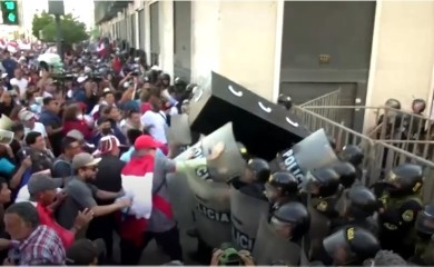 Vanredno stanje zbog protesta u Peruu