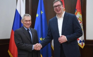 Vučić sa ruskim ambasadorom: Srbija čuvar mira u regionu