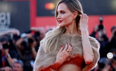 Anđelina Džoli priznala da je lagala da bi dobila ulogu: “Nikada nisam pjevala”