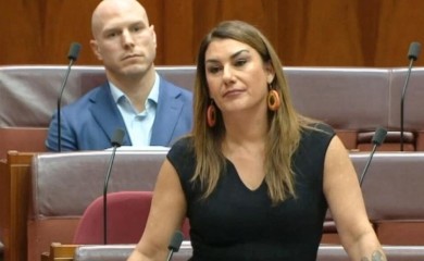 Frka u australijskom parlamentu: Senatorka optužila kolegu za polno uznemiravanje