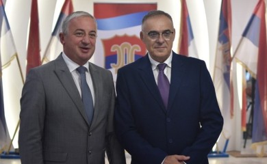 Lideri SDS-a i PDP-a reagovali na izjave: Kristijan Šmit laže