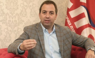 Selak: Srbin je Srbinu brat, s koje god strane Drine