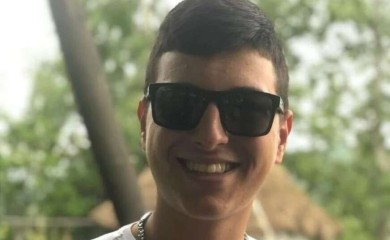 JEZIVI DETALJI NESREĆE Jedan drug poginuo, drugi teško povrijeđen dok su se snimali za DRUŠTVENE MREŽE