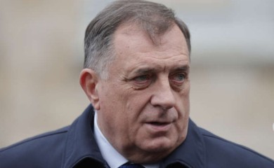 „Istorijski falsifikat i poniženje“ Dodik upozorava da je Marfijeva priča o multietničnosti BiH LAŽ I PODVALA