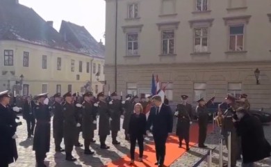 Plenković nakon sastanka s Krišto: Nije dobro da većinski narod bira hrvatskog predstavnika (VIDEO)