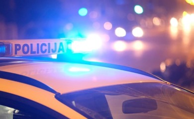 Osmogodišnjeg dječaka udario kamion, bori se za život