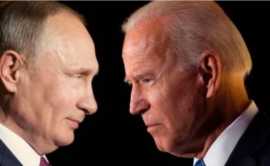 Lukašenko ponudio da organizuje sastanak Putina i Bajdena: “Da prekinemo rat”