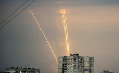 Rusi raketirali Kijev: Ukrajinski PVO odbijao napade na prestonicu