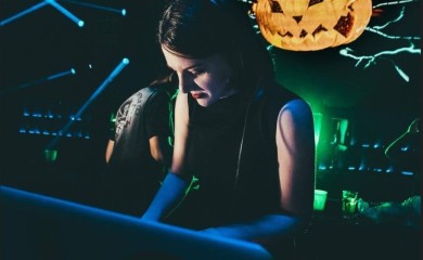 ŽENSKE SNAGE Osam DJ- ica za jubilarno deseto izdanje Moondance festivala!
