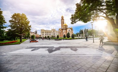 Danas oblačno sa povremenom kišom