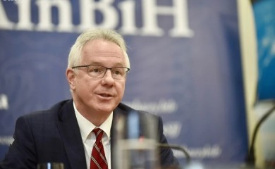 Murfi: Dodik misli da je car Lazar, Dodik: Marfi izdangubio u BiH