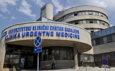 Sarajka (16) preminula u bolnici nakon vađenja zuba kod privatnika, oglasili se iz Kliničkog centra Sarajevo