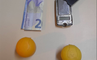 U kinder jajetu krio heroin