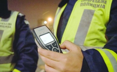 Uhapšen pijani vozač: Sjeo za volan sa 2,82 promila alkohola u krvi