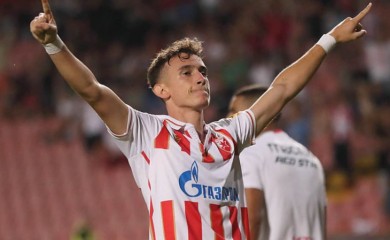 Fudbaler Zvezde Stefan Mitrović među najperspektivnijim krilnim napadačima svijeta