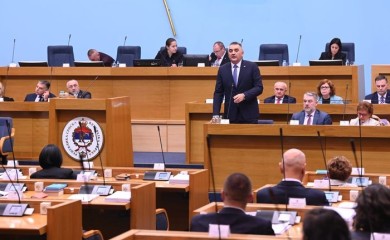 NSRS raspravlja o stanju u mljekarstvu i poljoprivredi, potom izbor potpredsjednika Vlade