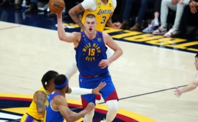 Spektakularna partija protiv Lakersa! Jokić postao rekorder za istoriju najjače lige VIDEO