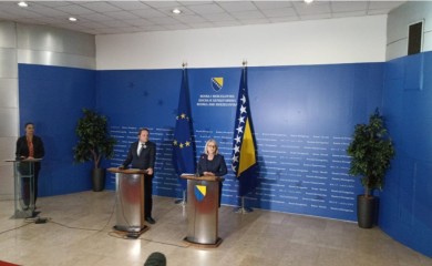 Varhelji: Nema popuštanja za prijem u EU, BiH mora ostvariti rezultate