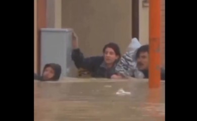 Sin srpskog pisca heroj u Italiji: Đorđe Pantić spasao majku i dijete iz razorne bujice VIDEO