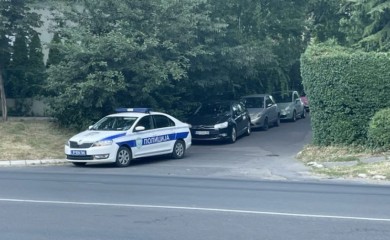 Tragedija u Zemunu: Kćerka supružnika čija su tijela pronađena u krevetu neutješna