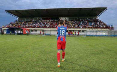 Subićev dres na humanitarnoj aukciji, sav prihod namijenjen za liječenje Darka Vujinovića